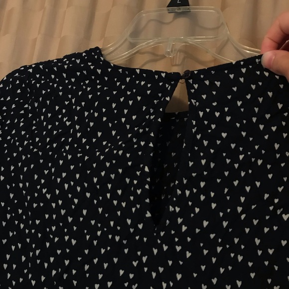 Cute Ruffle Heart Pattern Blouse - Picture 2 of 3